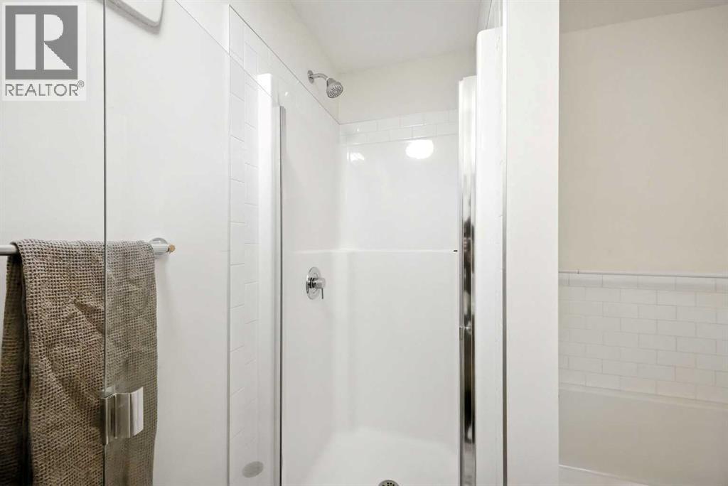 5 Sundown Close, Cochrane, Alberta  T4C 1E6 - Photo 25 - A2260833
