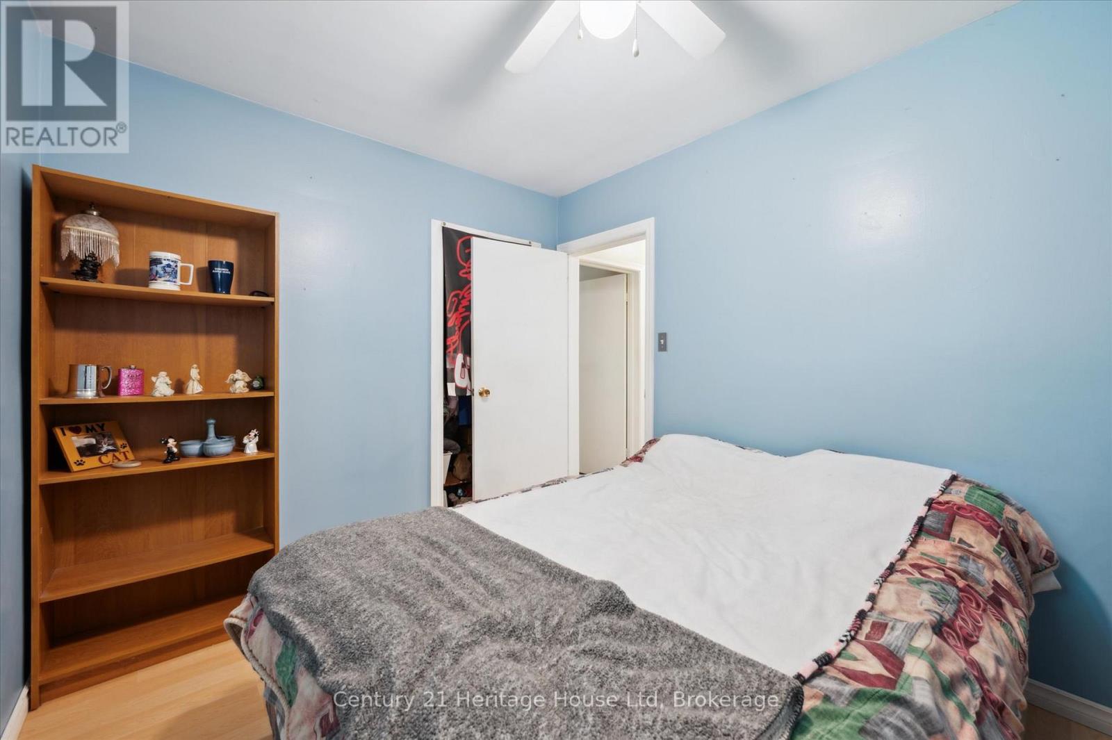 131 Waverley Drive, Guelph, Ontario  N1E 1H1 - Photo 17 - X12442865