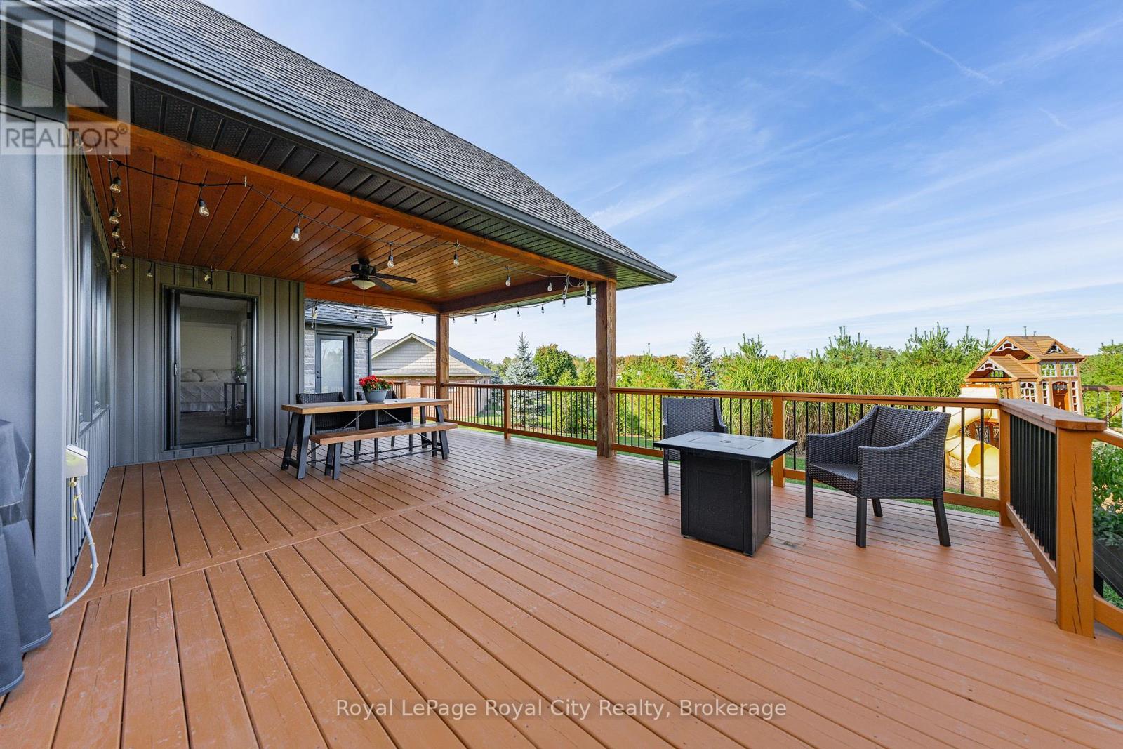 103 Marshall Heights, West Grey, Ontario  N0G 1R0 - Photo 38 - X12442868
