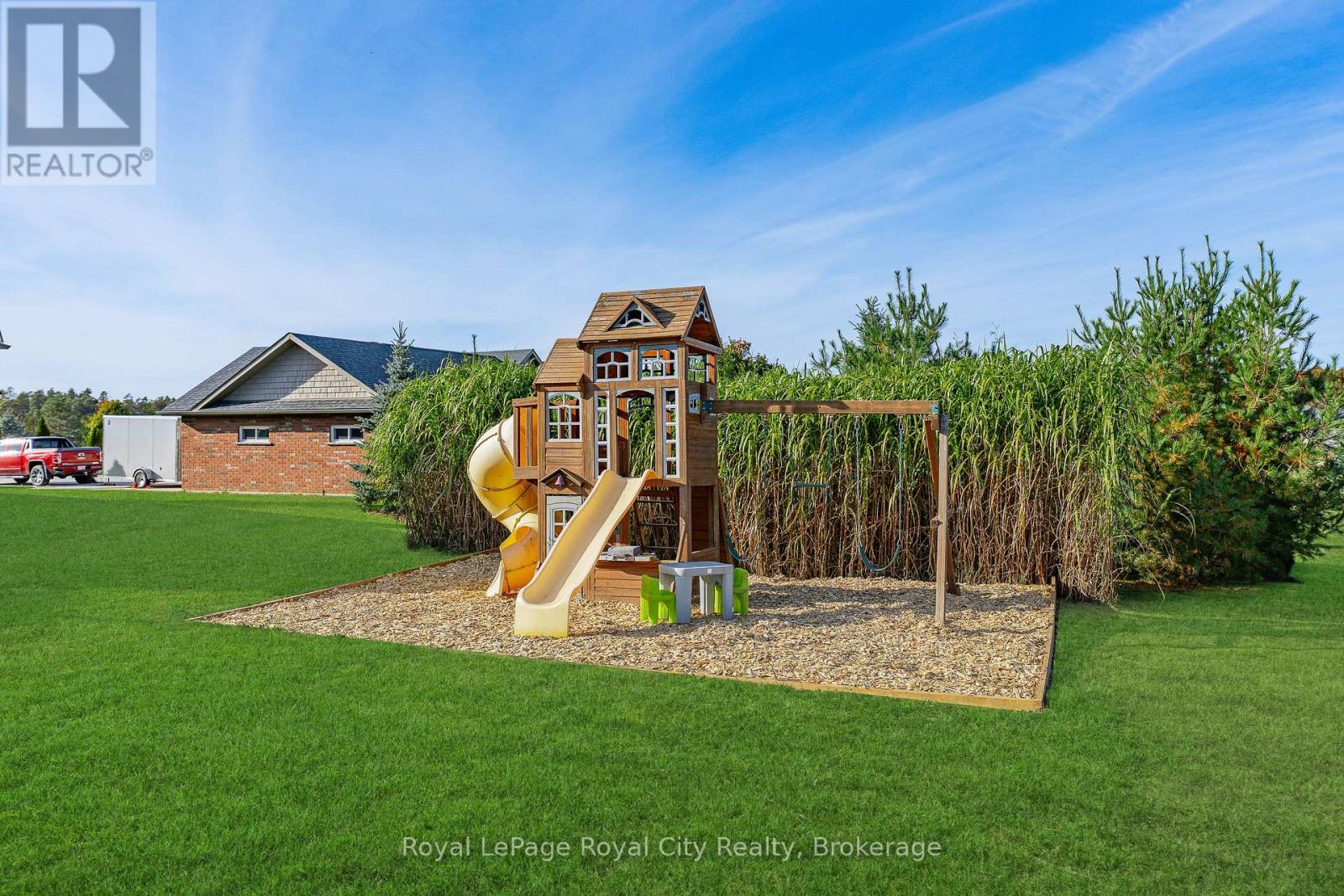 103 Marshall Heights, West Grey, Ontario  N0G 1R0 - Photo 41 - X12442868