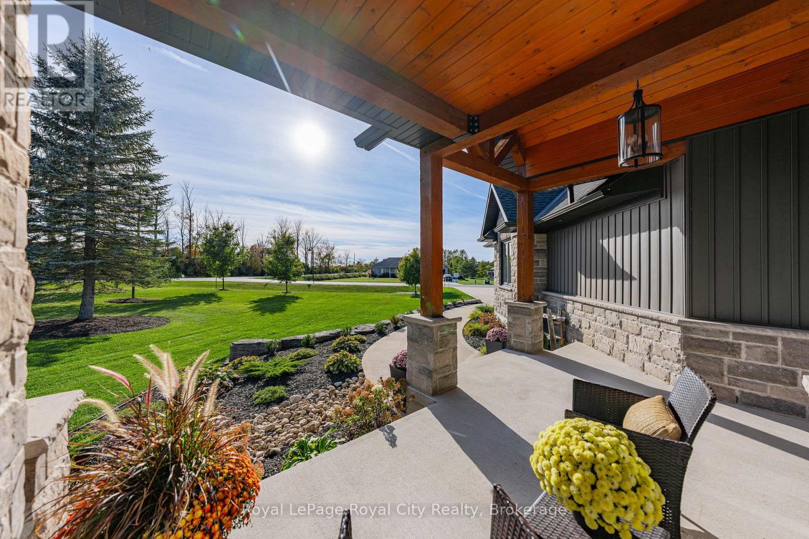 103 Marshall Heights, West Grey, Ontario  N0G 1R0 - Photo 5 - X12442868