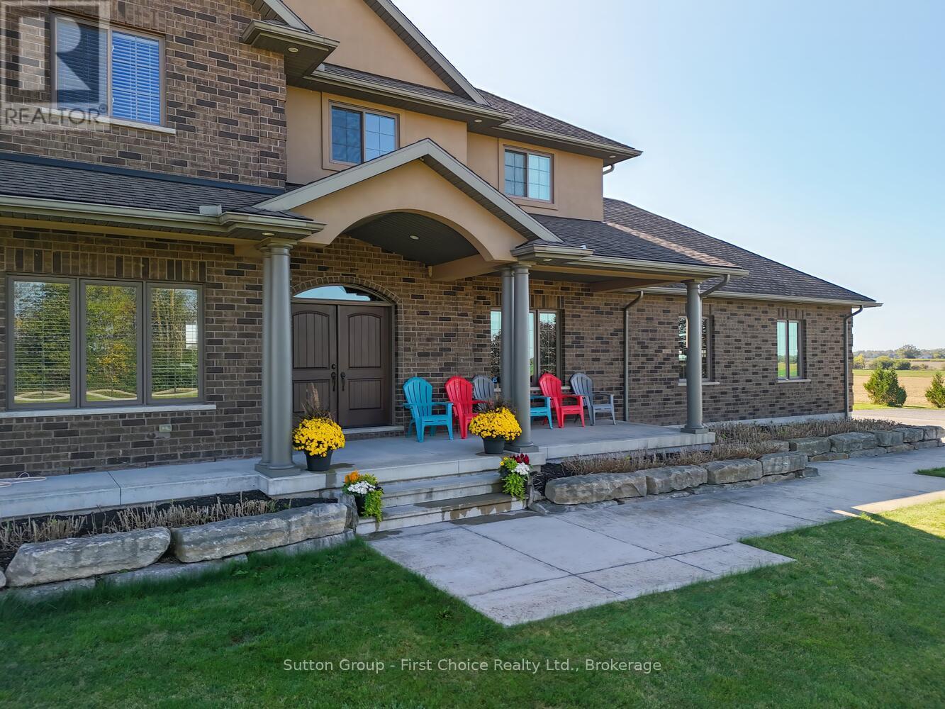 3321 Perth Road 140, Perth South, Ontario  N0K 1V0 - Photo 2 - X12442880