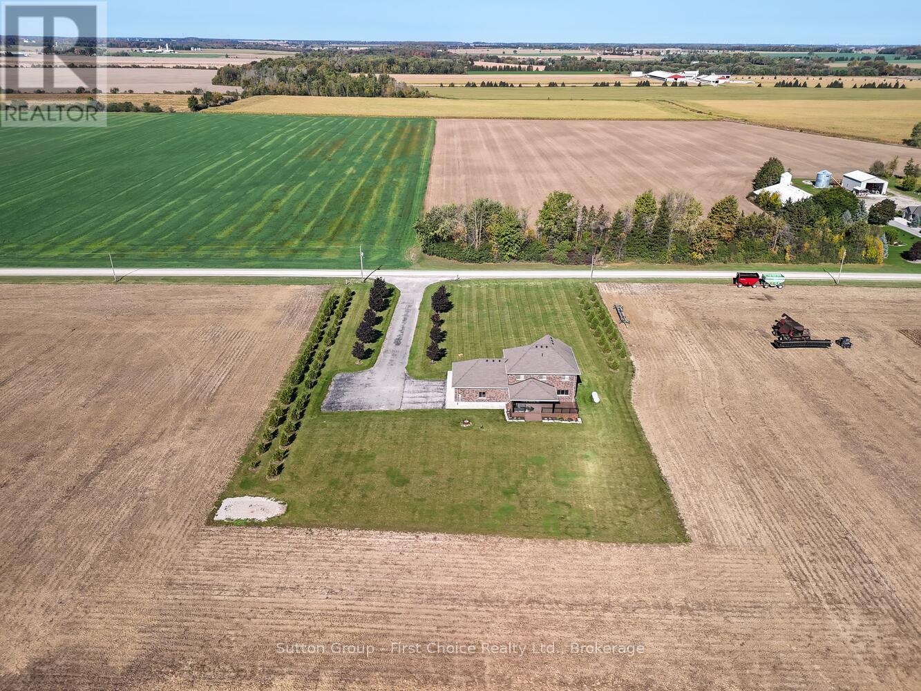 3321 Perth Road 140, Perth South, Ontario  N0K 1V0 - Photo 32 - X12442880
