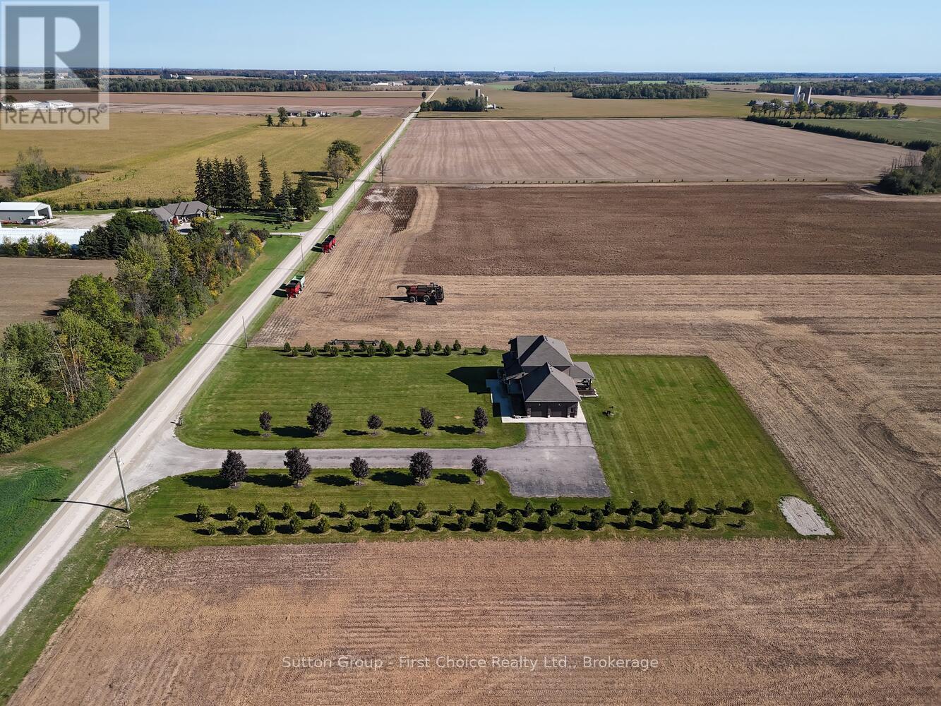 3321 Perth Road 140, Perth South, Ontario  N0K 1V0 - Photo 33 - X12442880
