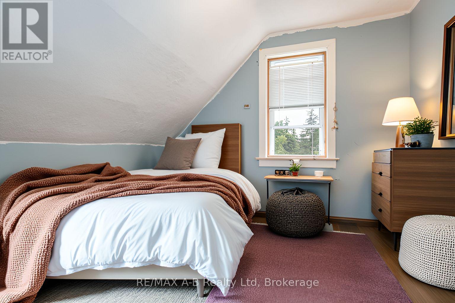 48 Franklin Drive, Stratford, Ontario  N5A 5P2 - Photo 13 - X12442881