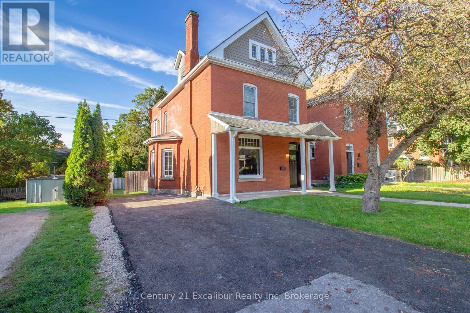 445 ST DAVID STREET N, Centre Wellington, Ontario