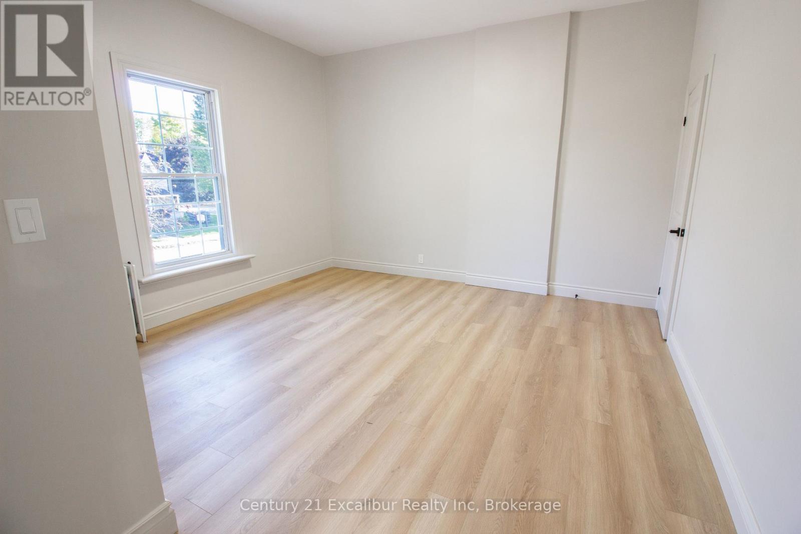445 St David Street N, Centre Wellington, Ontario  N1M 2K3 - Photo 11 - X12442907