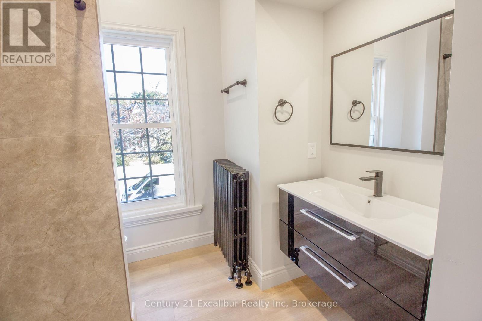 445 St David Street N, Centre Wellington, Ontario  N1M 2K3 - Photo 9 - X12442907