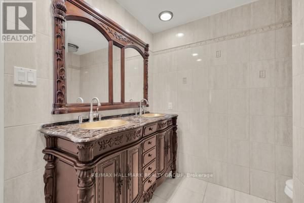29 Montana Way, Ottawa, Ontario  K2J 4M5 - Photo 14 - X12442877