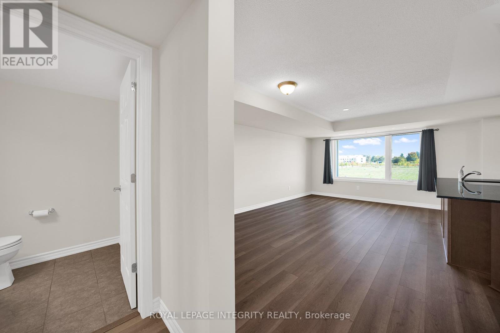 517 Ozawa Private, Ottawa, Ontario  K1K 4Z8 - Photo 14 - X12442879