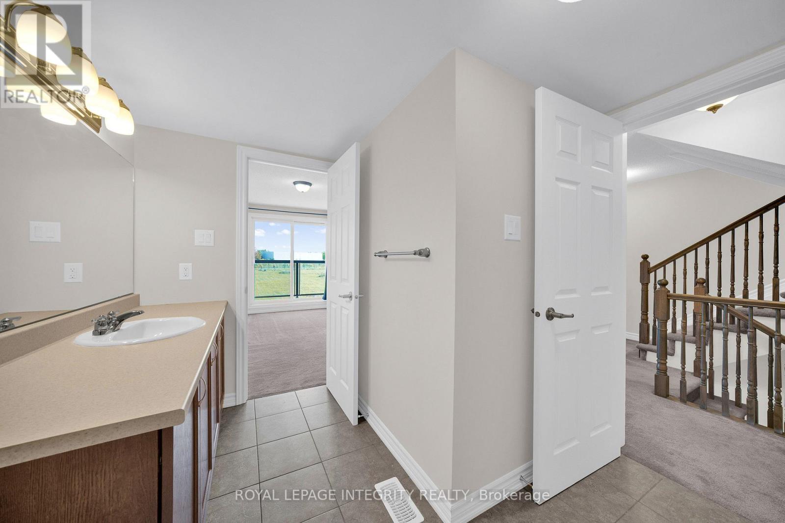 517 Ozawa Private, Ottawa, Ontario  K1K 4Z8 - Photo 21 - X12442879
