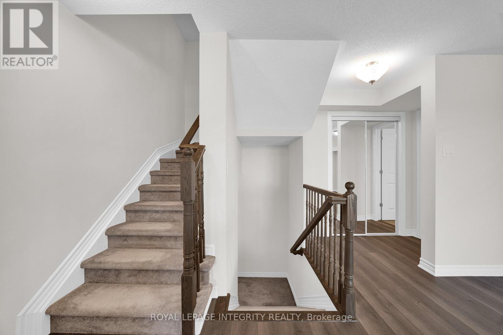517 Ozawa Private, Ottawa, Ontario  K1K 4Z8 - Photo 6 - X12442879