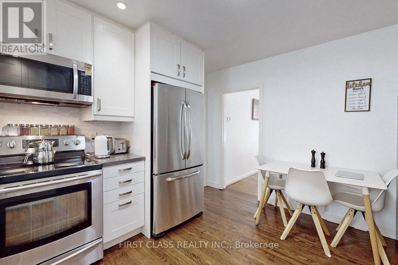 79 Hove Street, Toronto, Ontario  M3H 4Z2 - Photo 15 - C12410794
