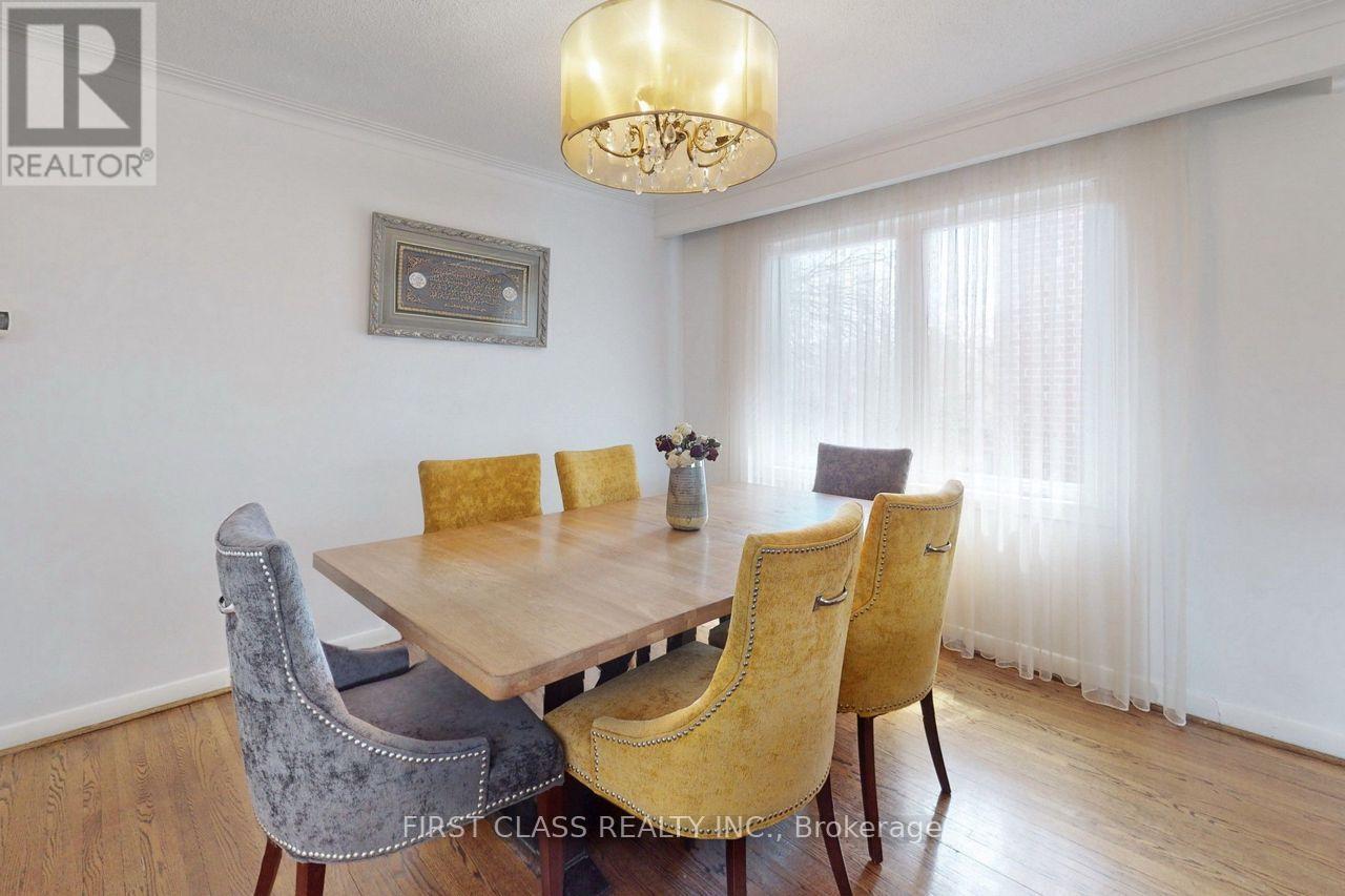 79 Hove Street, Toronto, Ontario  M3H 4Z2 - Photo 16 - C12410794