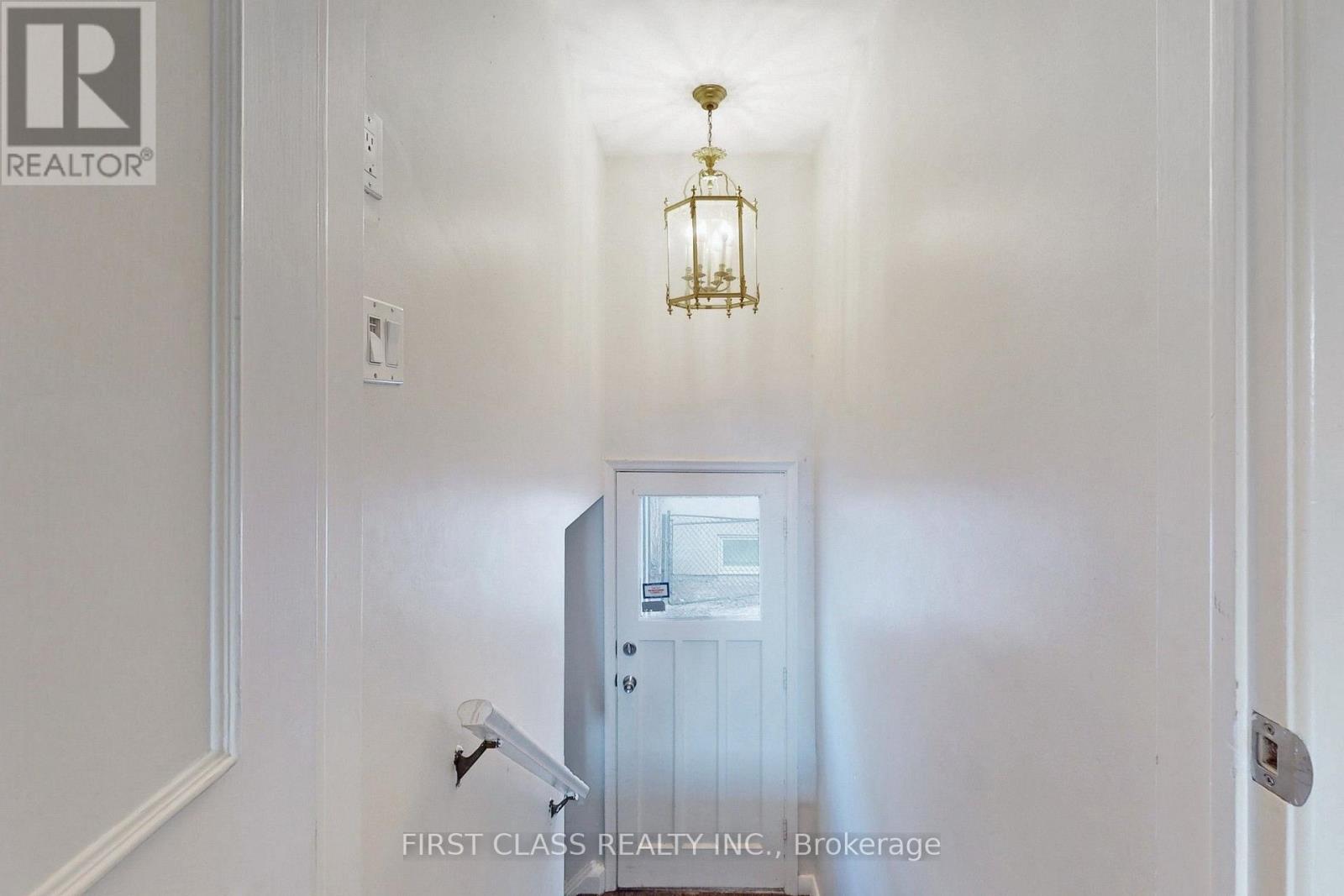 79 Hove Street, Toronto, Ontario  M3H 4Z2 - Photo 30 - C12410794