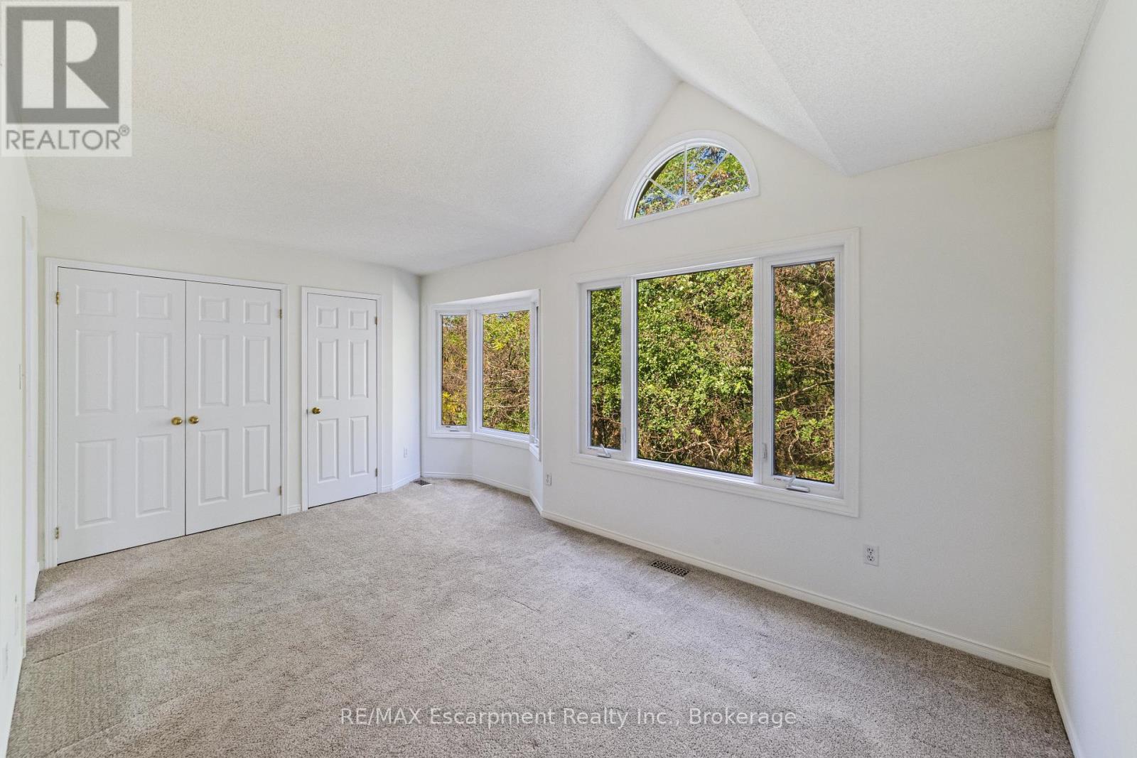 5 - 2065 Sixth Line, Oakville, Ontario  L6H 5R8 - Photo 18 - W12442840