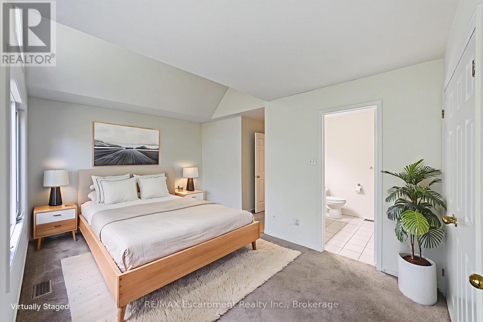 5 - 2065 Sixth Line, Oakville, Ontario  L6H 5R8 - Photo 27 - W12442840