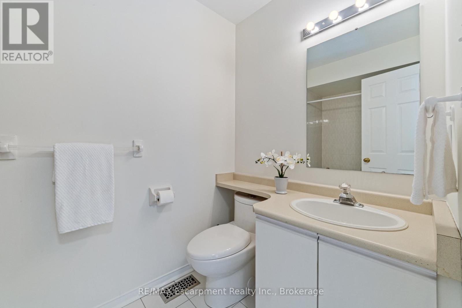 5 - 2065 Sixth Line, Oakville, Ontario  L6H 5R8 - Photo 28 - W12442840