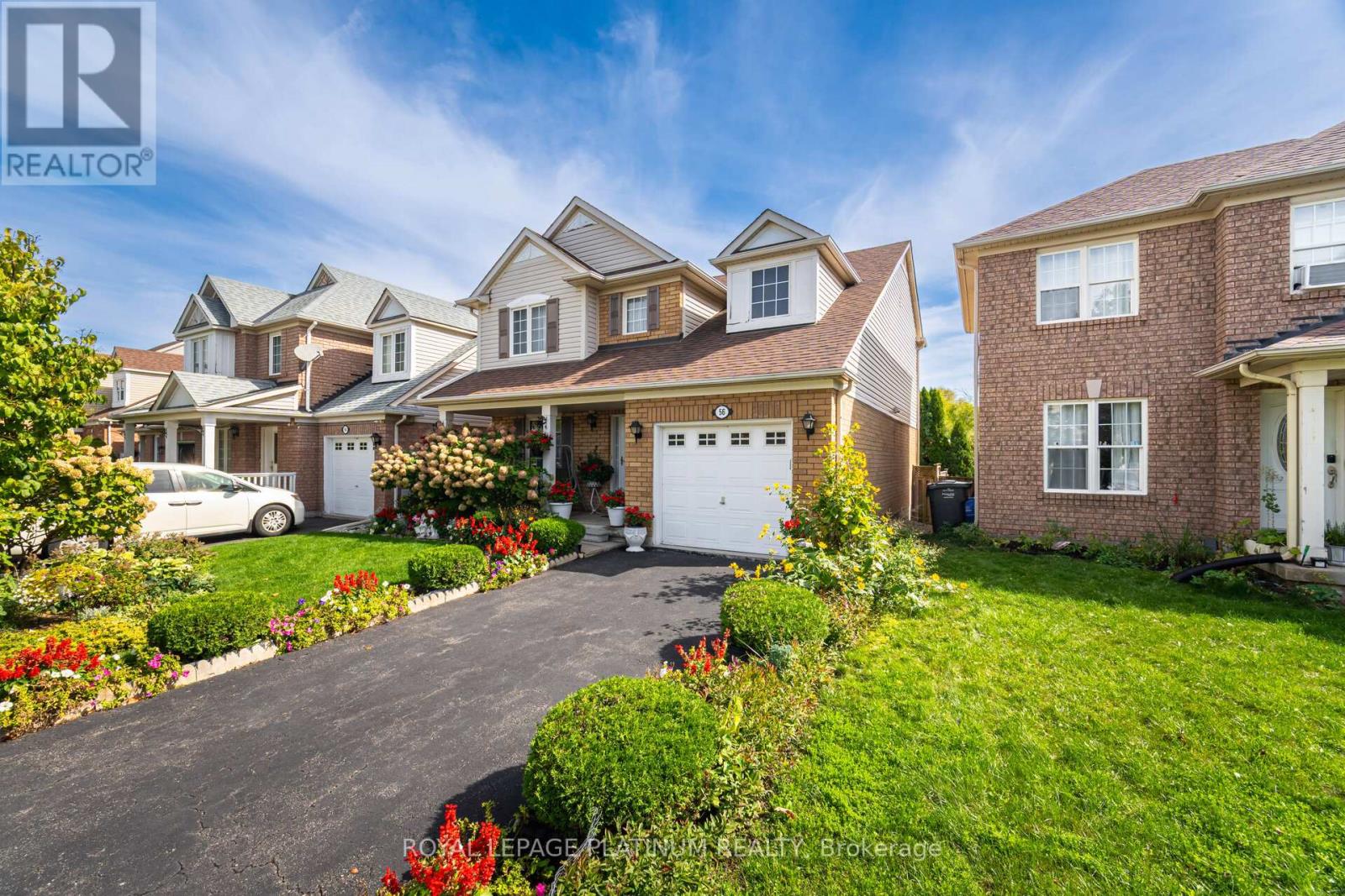 56 Vista Green Crescent, Brampton, Ontario  L7A 2S4 - Photo 5 - W12433166