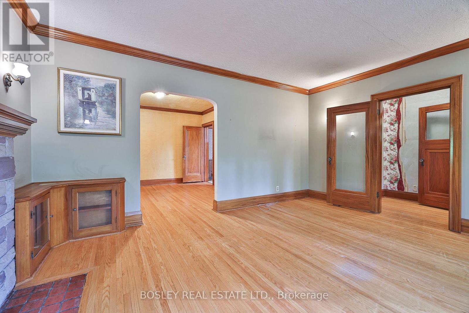26 Holloway Road, Toronto (Islington-City Centre West), Ontario  M9A 1G1 - Photo 10 - W12434591