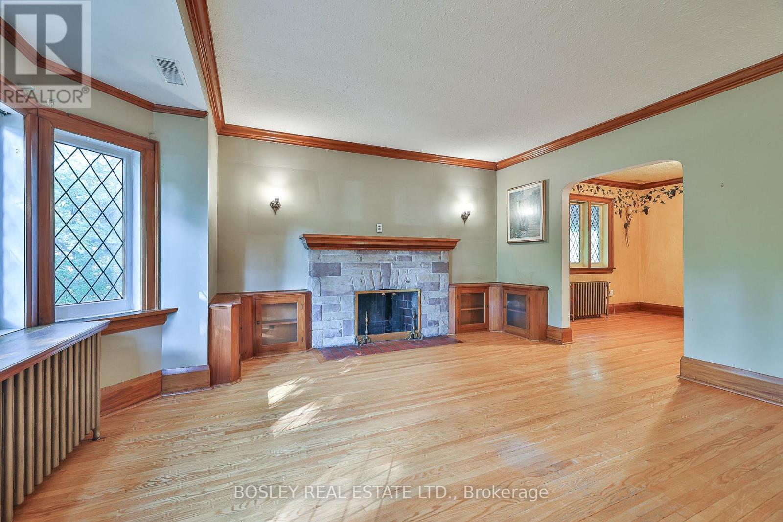 26 Holloway Road, Toronto (Islington-City Centre West), Ontario  M9A 1G1 - Photo 8 - W12434591