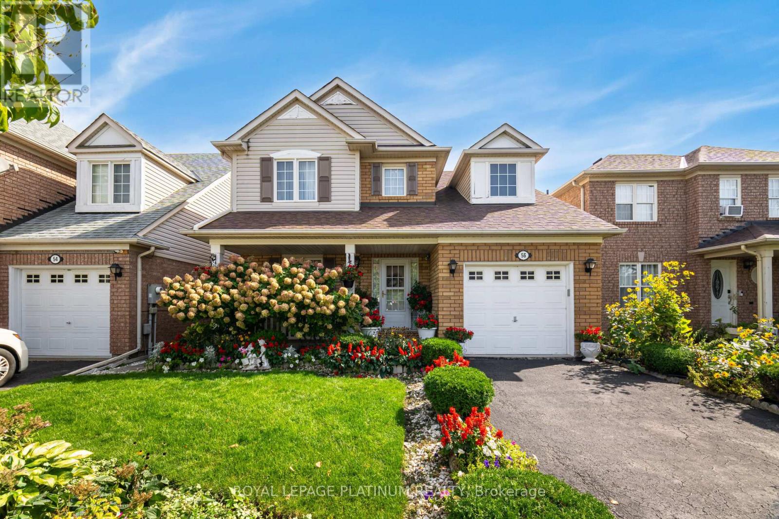 56 Vista Green Crescent, Brampton, Ontario  L7A 2S4 - Photo 3 - W12433166