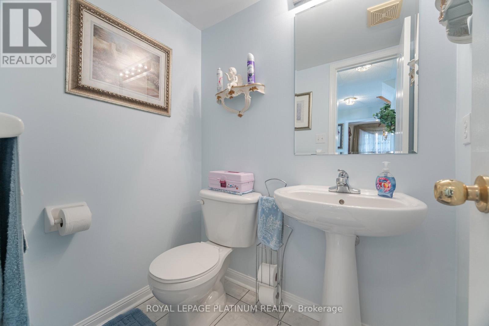 56 Vista Green Crescent, Brampton, Ontario  L7A 2S4 - Photo 23 - W12433166