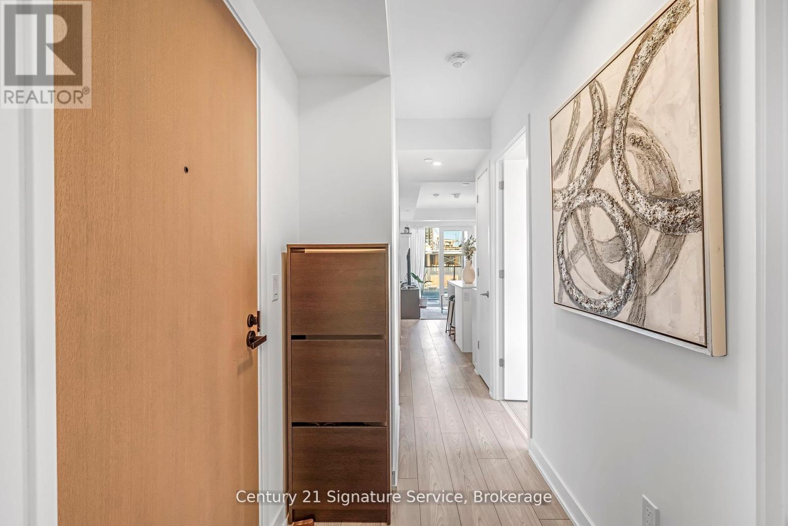 803 - 8 Tippett Road, Toronto (Clanton Park), Ontario  M3H 0E7 - Photo 11 - C12442656