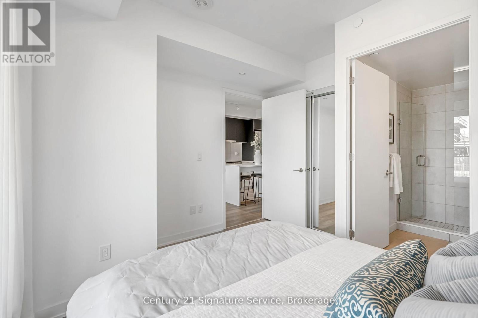 803 - 8 Tippett Road, Toronto (Clanton Park), Ontario  M3H 0E7 - Photo 23 - C12442656