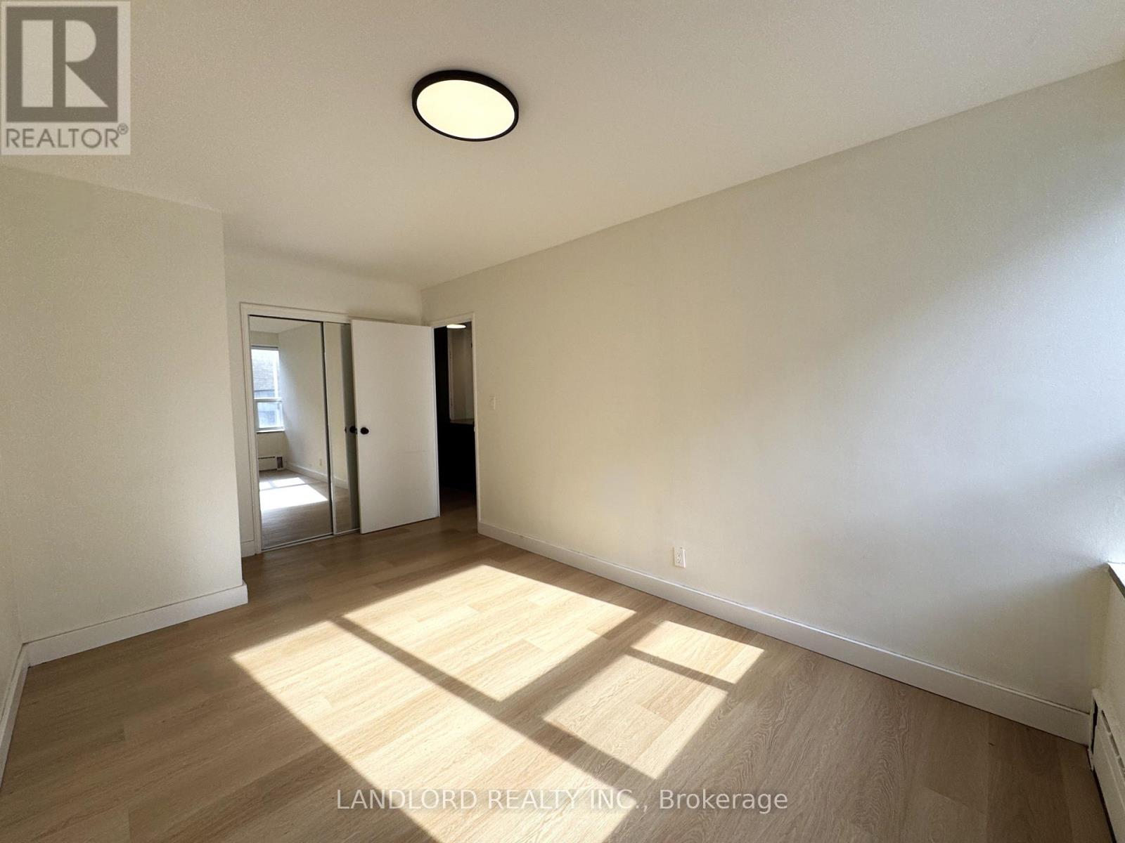 408 - 420 Eglinton Avenue E, Toronto, Ontario  M4P 1L8 - Photo 10 - C12442657