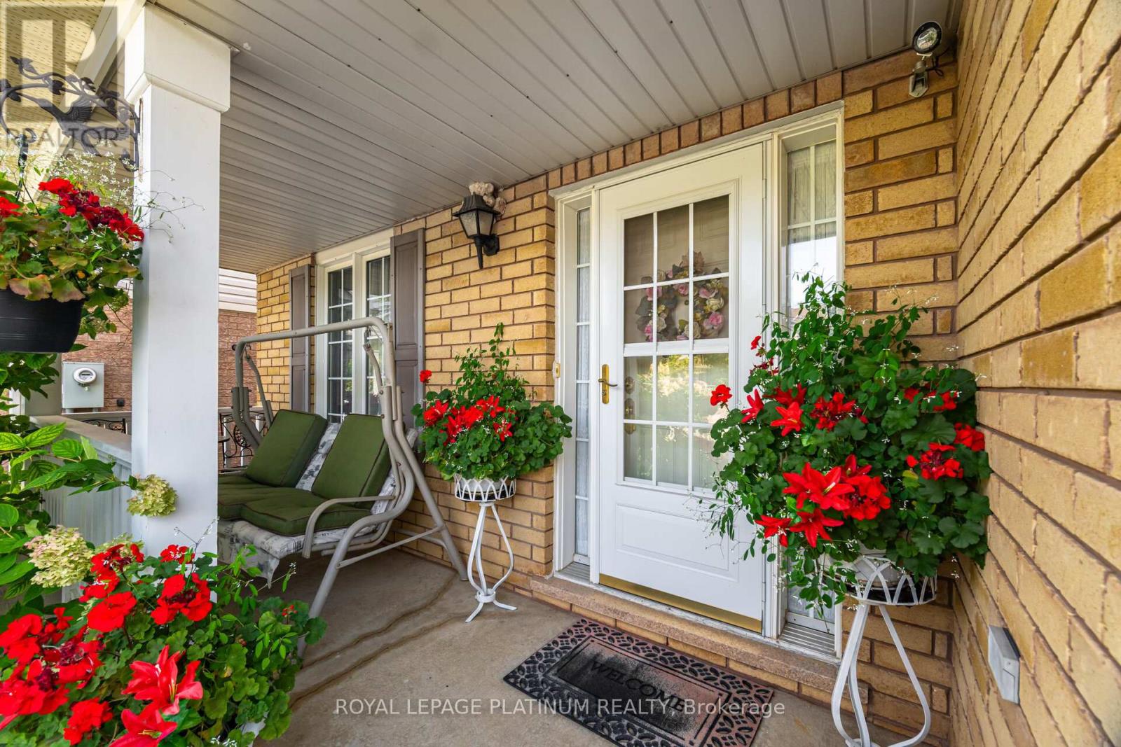56 Vista Green Crescent, Brampton, Ontario  L7A 2S4 - Photo 8 - W12433166