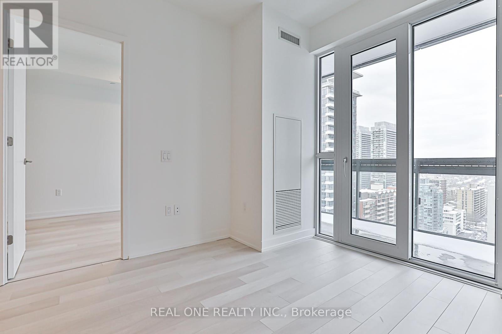 1710 - 39 Roehampton Avenue E, Toronto, Ontario  M4P 1P9 - Photo 16 - C12442688