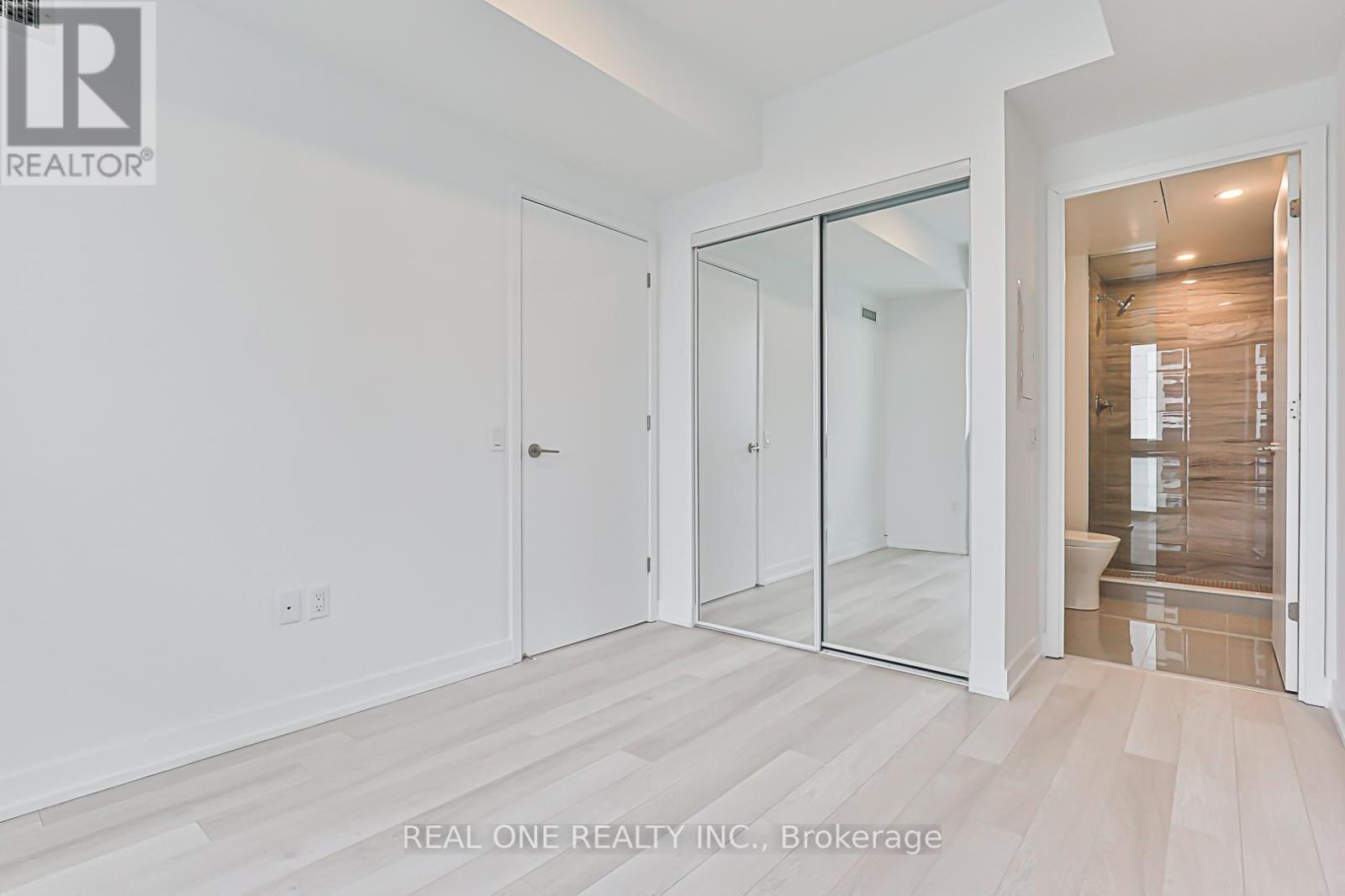 1710 - 39 Roehampton Avenue E, Toronto, Ontario  M4P 1P9 - Photo 20 - C12442688