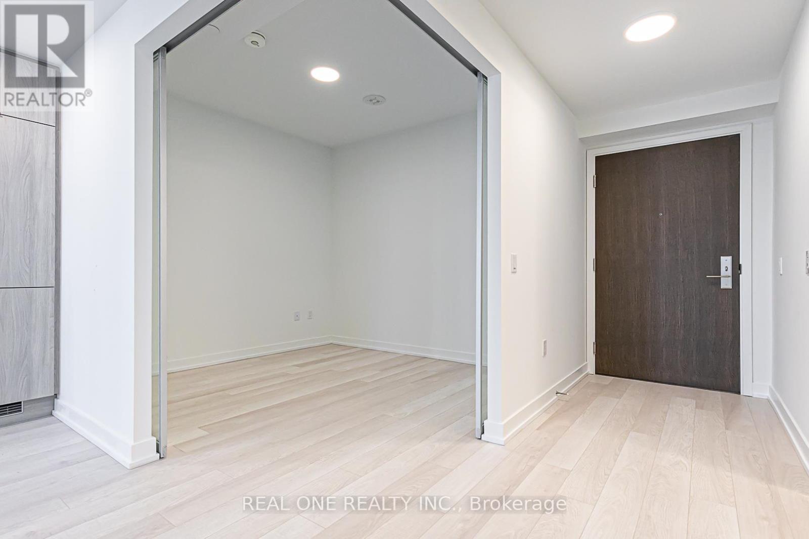 1710 - 39 Roehampton Avenue E, Toronto, Ontario  M4P 1P9 - Photo 23 - C12442688