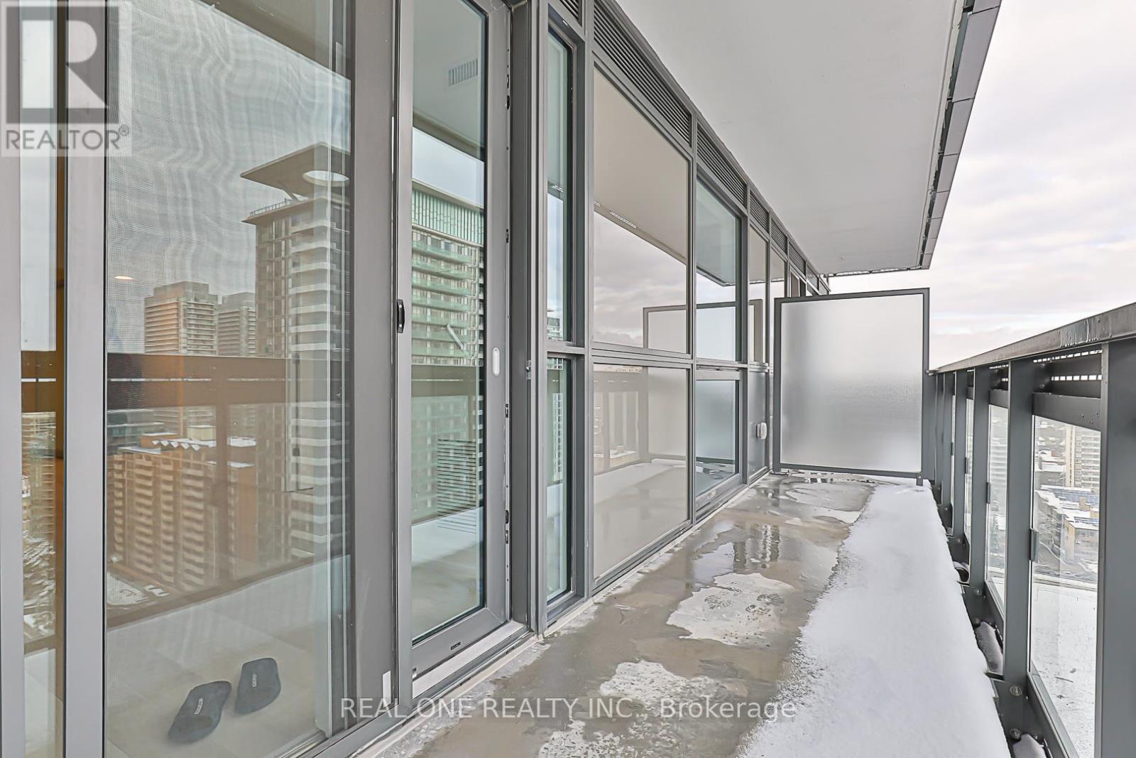 1710 - 39 Roehampton Avenue E, Toronto, Ontario  M4P 1P9 - Photo 28 - C12442688