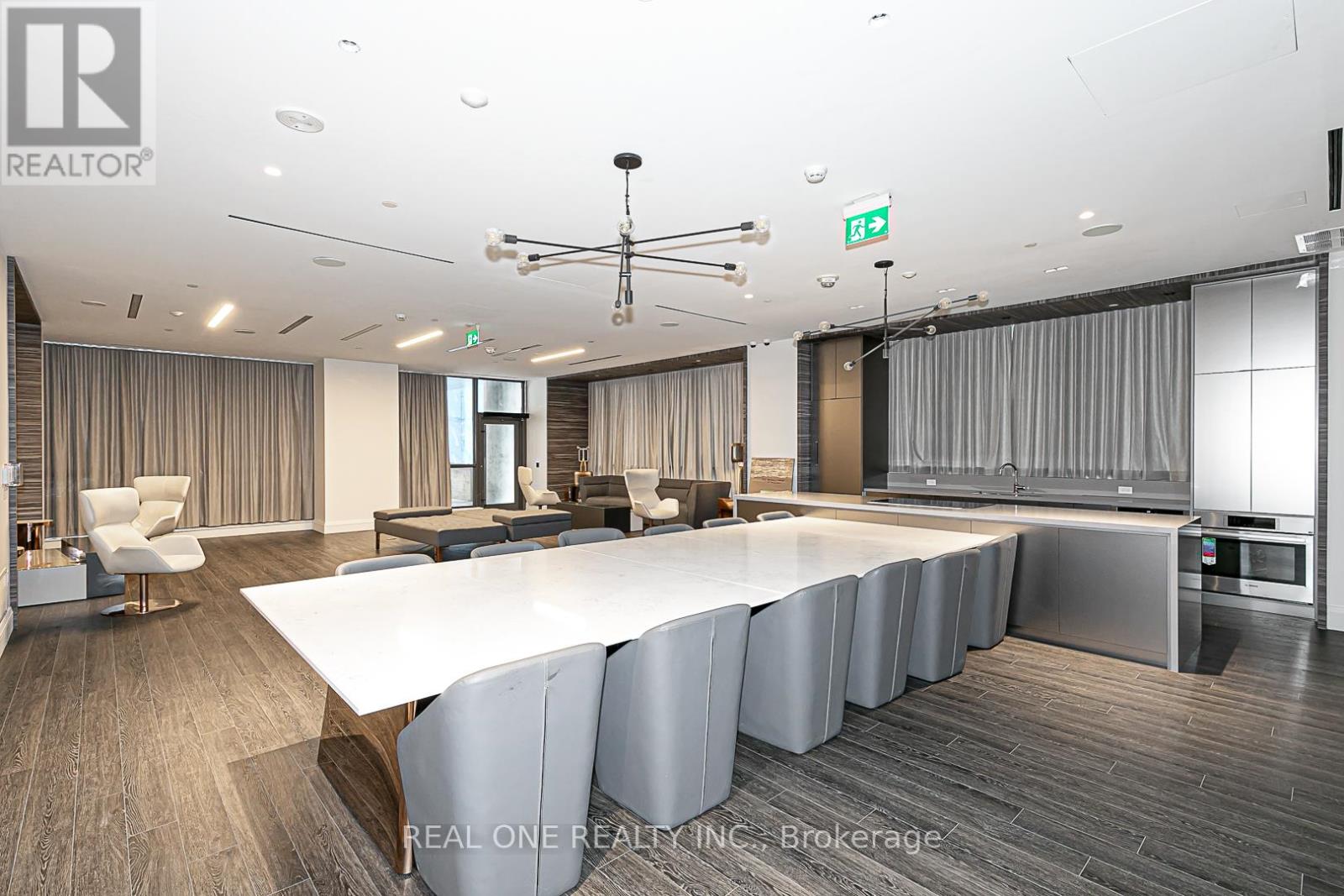 1710 - 39 Roehampton Avenue E, Toronto, Ontario  M4P 1P9 - Photo 30 - C12442688