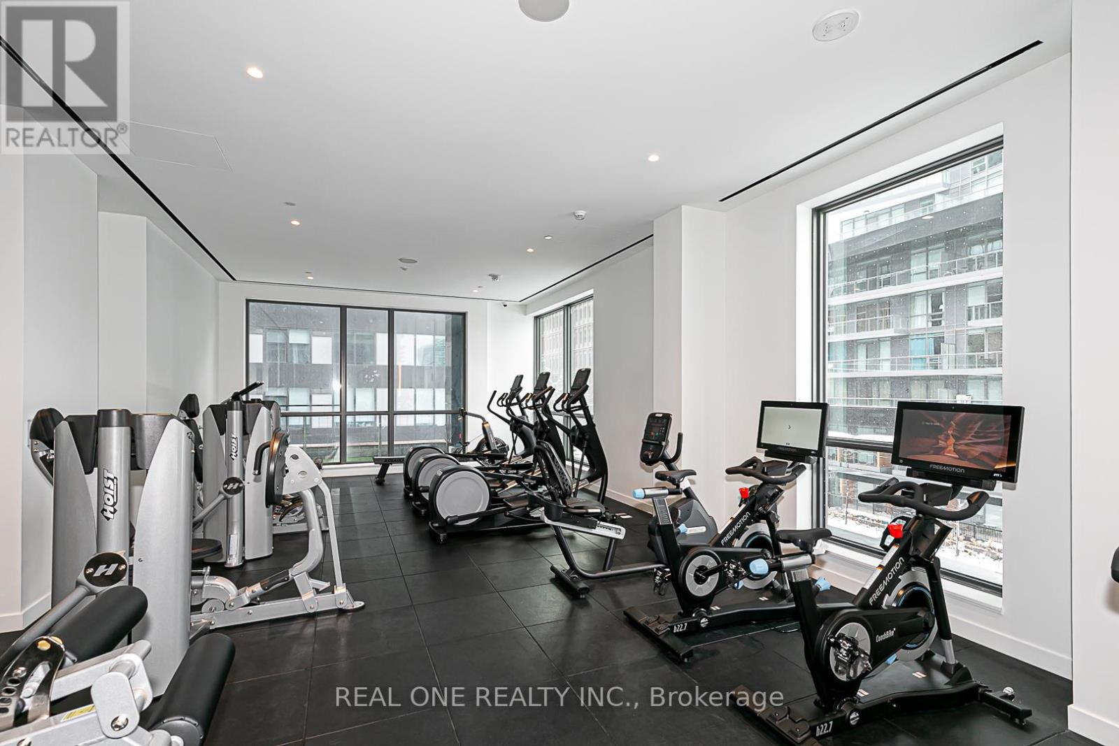 1710 - 39 Roehampton Avenue E, Toronto, Ontario  M4P 1P9 - Photo 32 - C12442688