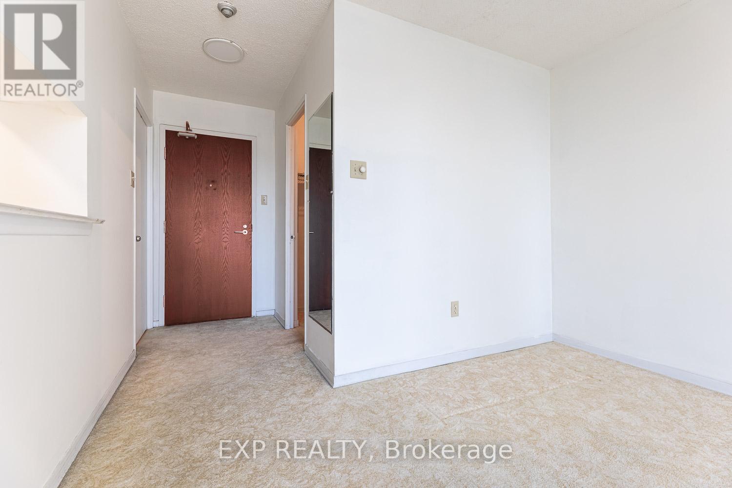 1903 - 1055 Bay Street, Toronto (Bay Street Corridor), Ontario  M5S 3A3 - Photo 15 - C12442709