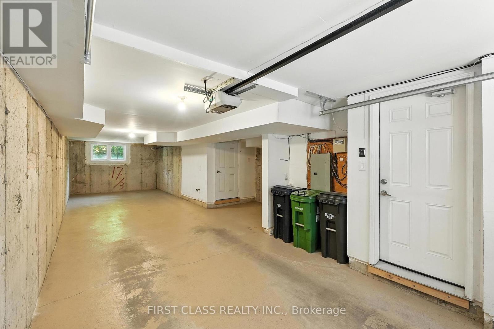 23 Slingsby Lane, Toronto (Willowdale East), Ontario  M2N 0H7 - Photo 32 - C12442752