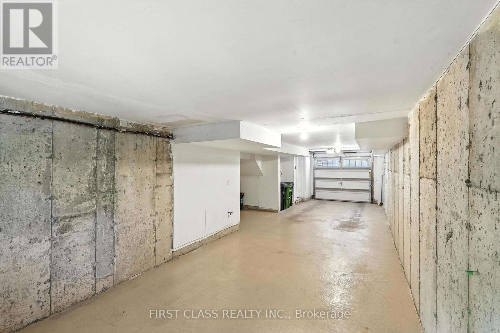 23 Slingsby Lane, Toronto (Willowdale East), Ontario  M2N 0H7 - Photo 33 - C12442752