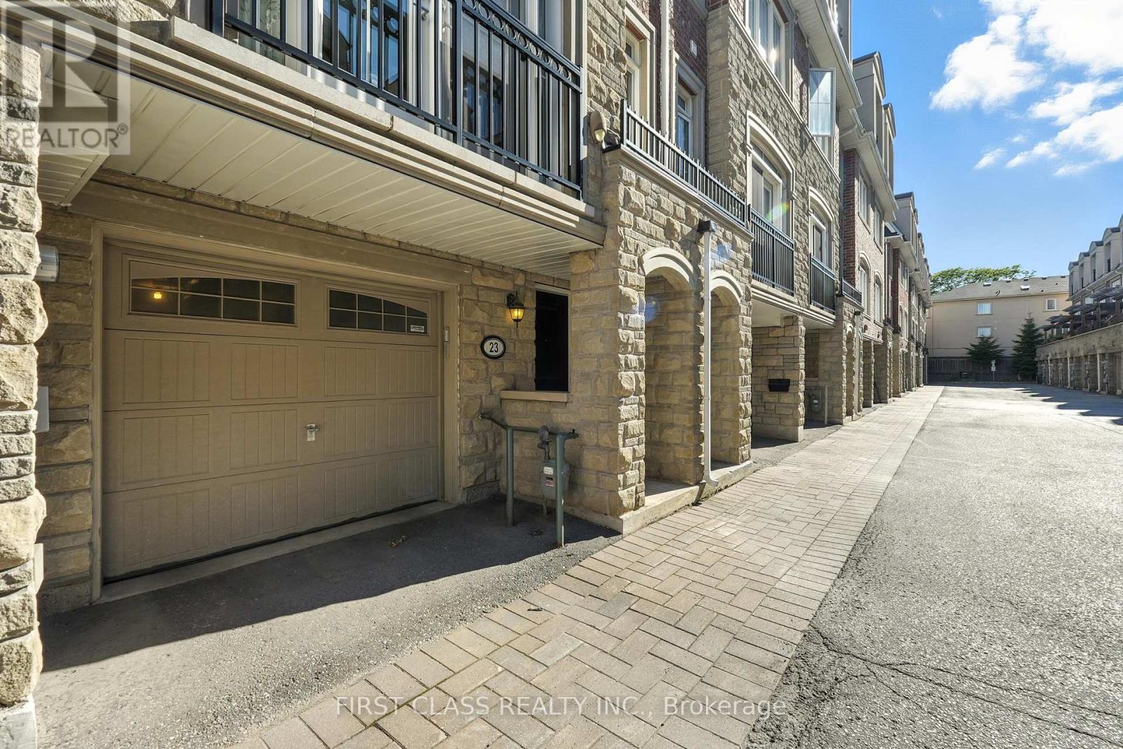 23 Slingsby Lane, Toronto (Willowdale East), Ontario  M2N 0H7 - Photo 47 - C12442752
