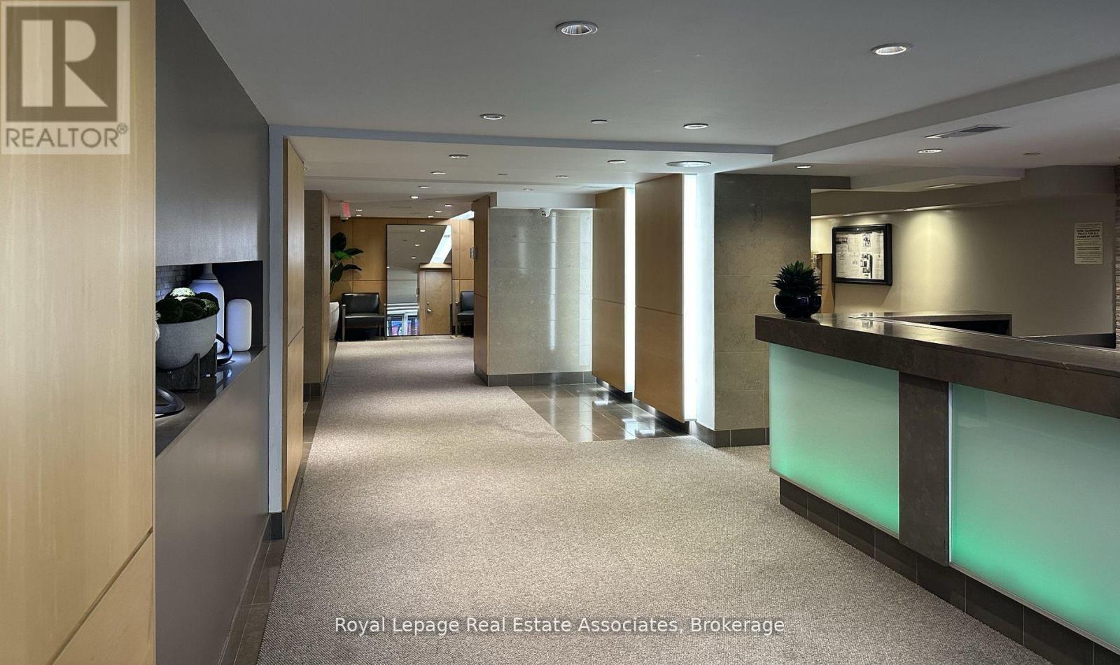 1206 - 220 VICTORIA STREET, Toronto, Ontario