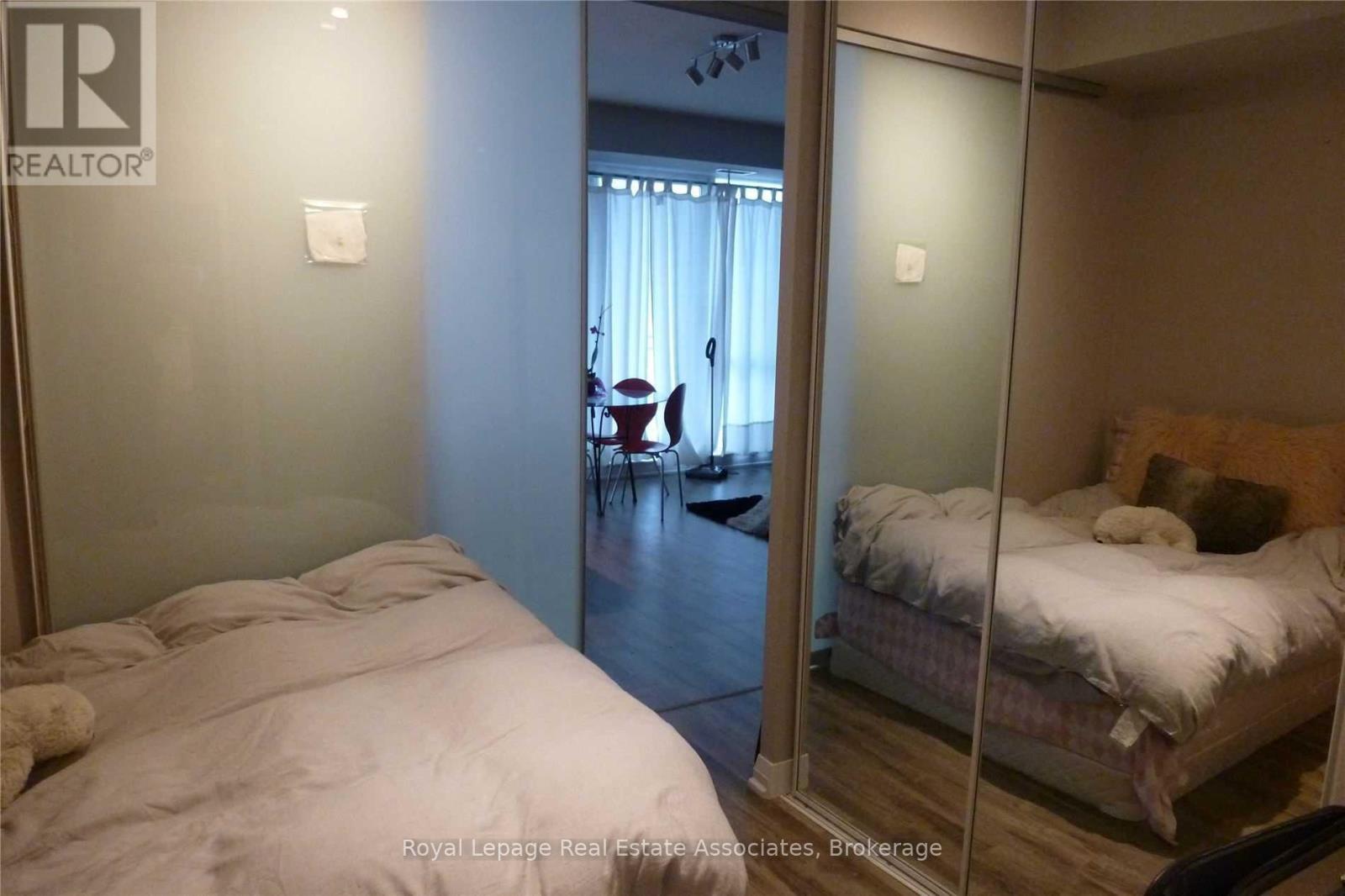 1206 - 220 Victoria Street, Toronto, Ontario  M5B 2R6 - Photo 12 - C12442775