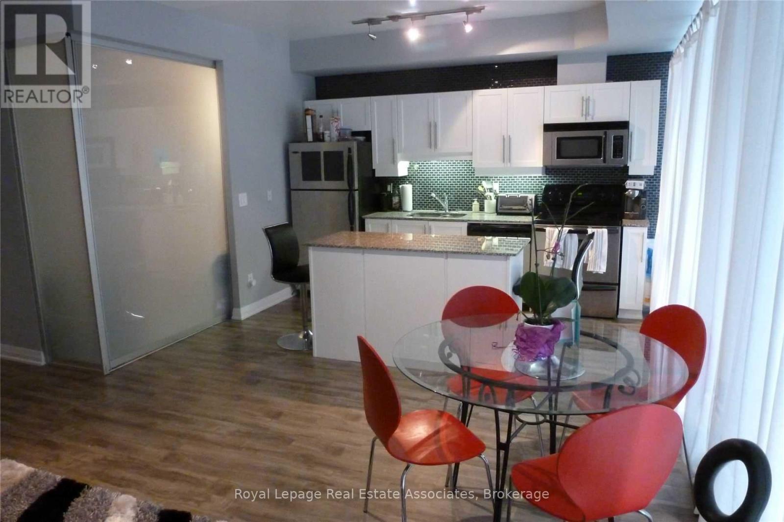 1206 - 220 Victoria Street, Toronto, Ontario  M5B 2R6 - Photo 4 - C12442775
