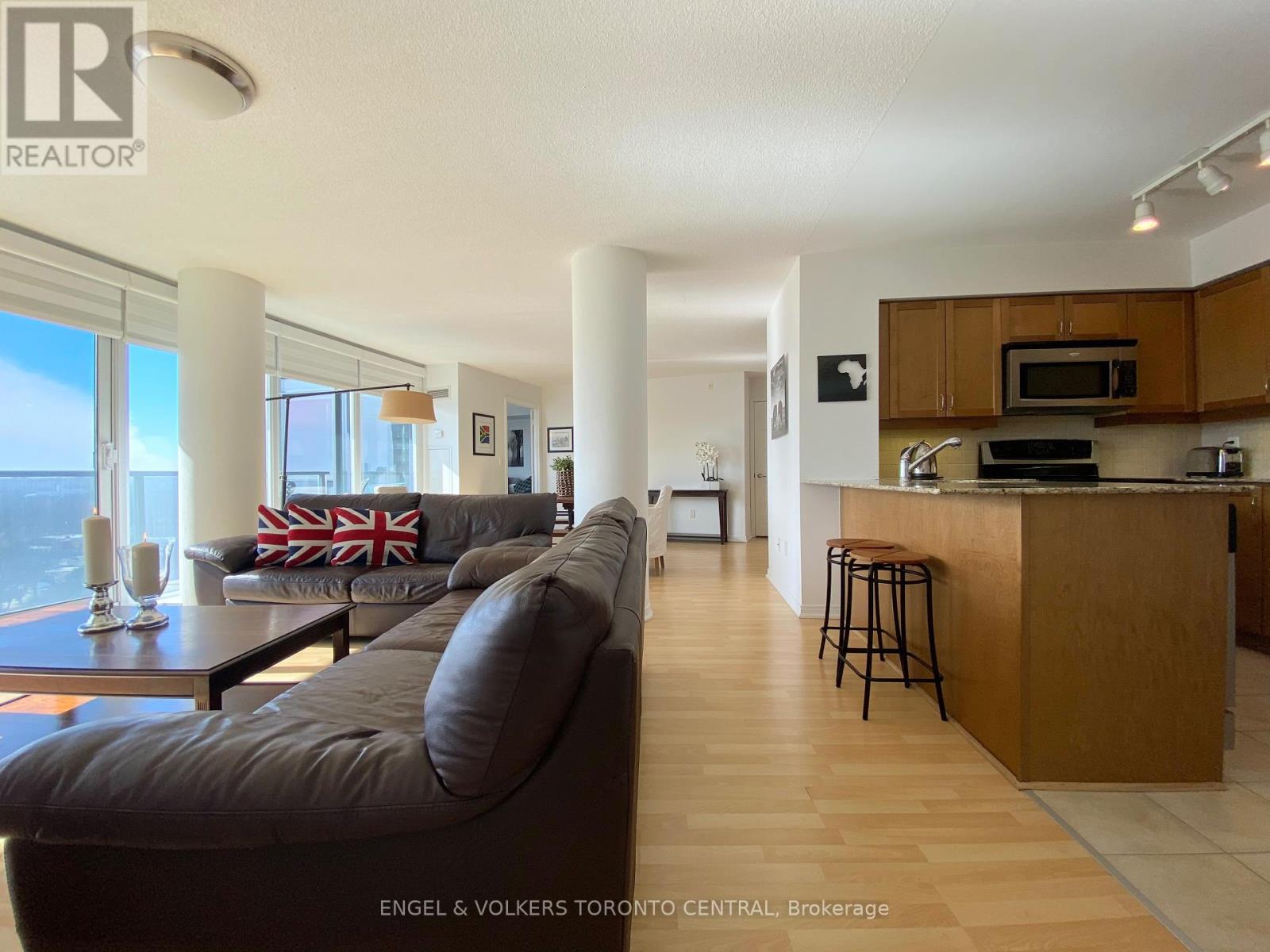 Ph105 - 18 Valley Woods Road, Toronto (Parkwoods-Donalda), Ontario  M3A 0A1 - Photo 13 - C12442820
