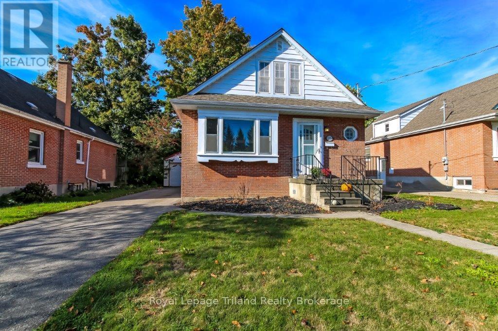 217 Sydenham Street, Woodstock, Ontario  N4S 7B8 - Photo 1 - X12442845