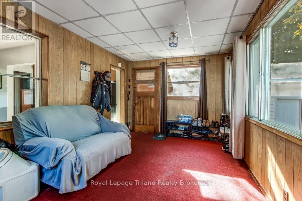 217 Sydenham Street, Woodstock, Ontario  N4S 7B8 - Photo 14 - X12442845