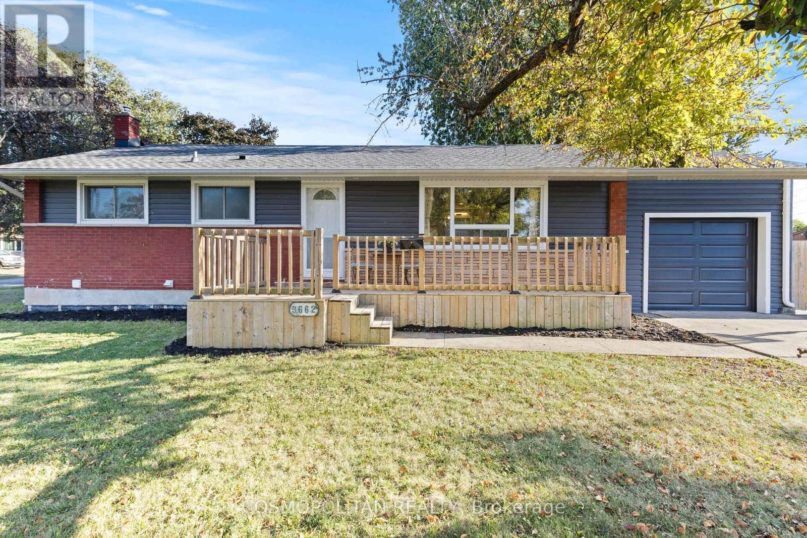 3662 Cartier Drive, Niagara Falls (Chippawa), Ontario  L2G 6P4 - Photo 1 - X12442872
