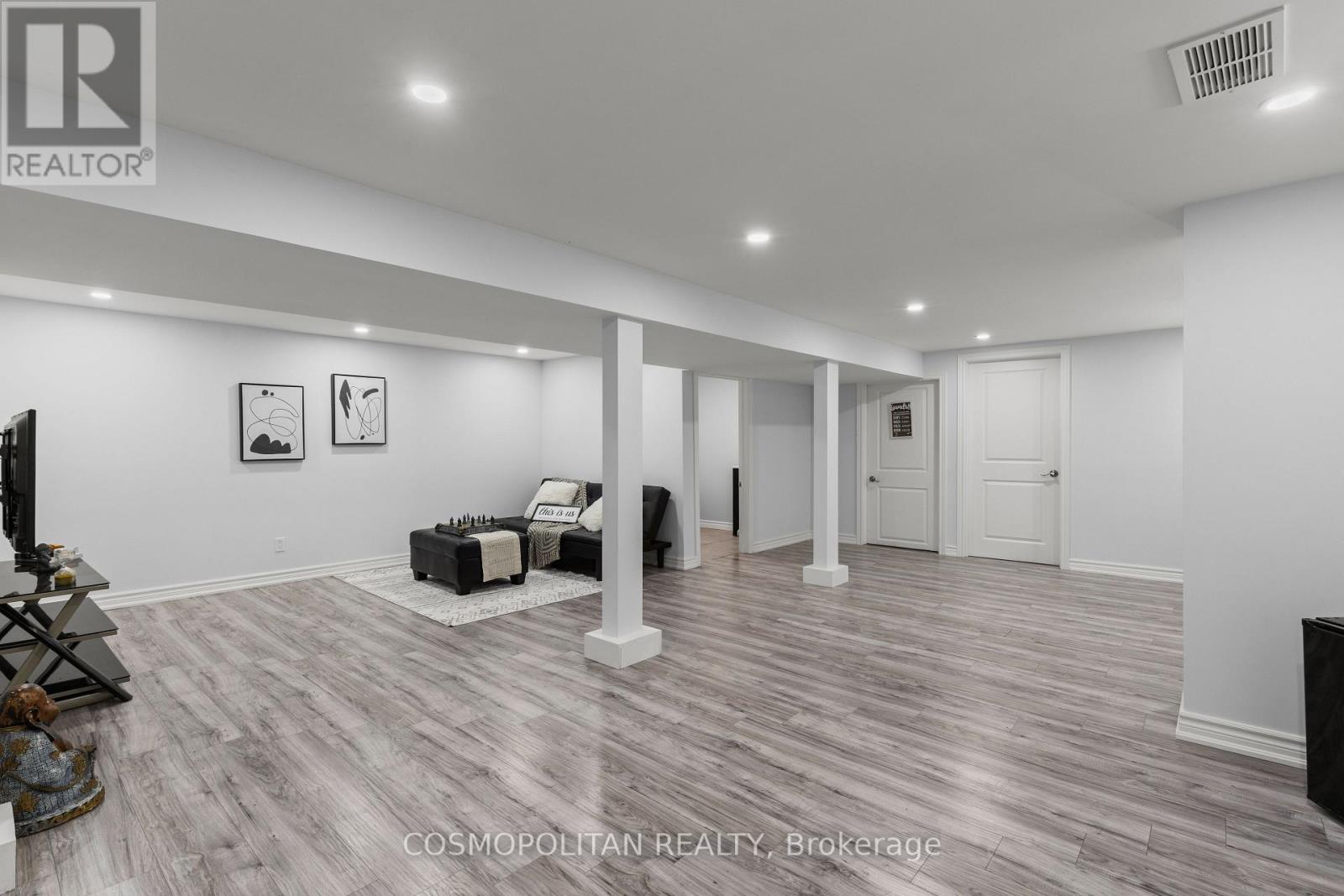 3662 Cartier Drive, Niagara Falls (Chippawa), Ontario  L2G 6P4 - Photo 18 - X12442872