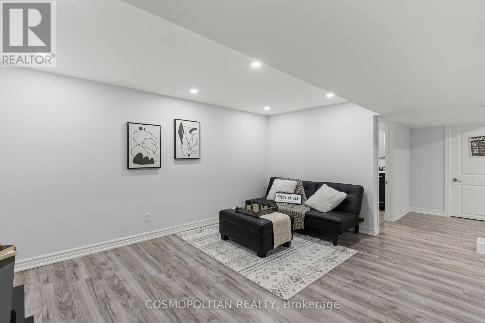 3662 Cartier Drive, Niagara Falls (Chippawa), Ontario  L2G 6P4 - Photo 19 - X12442872